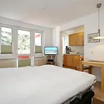 Dünengarten 43 *
